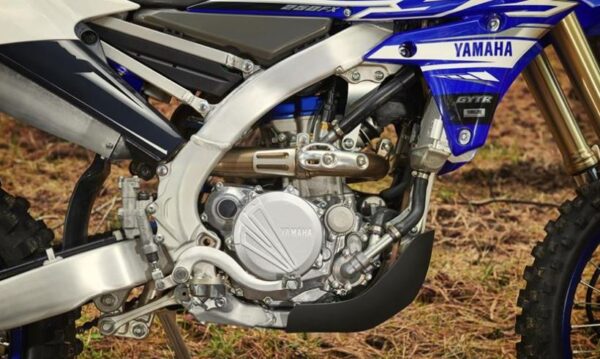 Yamaha YZ250FX engine