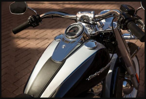 Harley-Davidson Deluxe Price in India, Specs, Mileage, Review & Top Speed