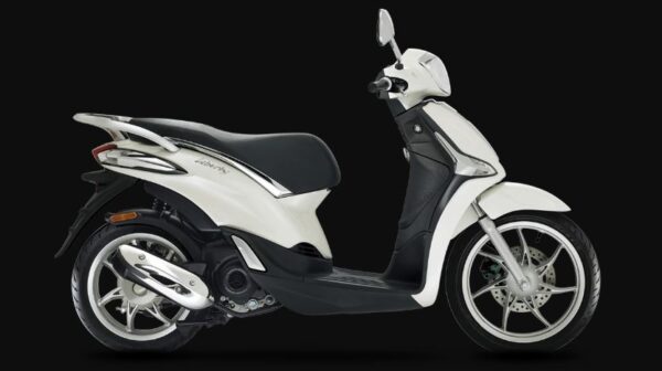 Piaggio Liberty 50 Price, Specs, Top Speed, Review, Video & Images